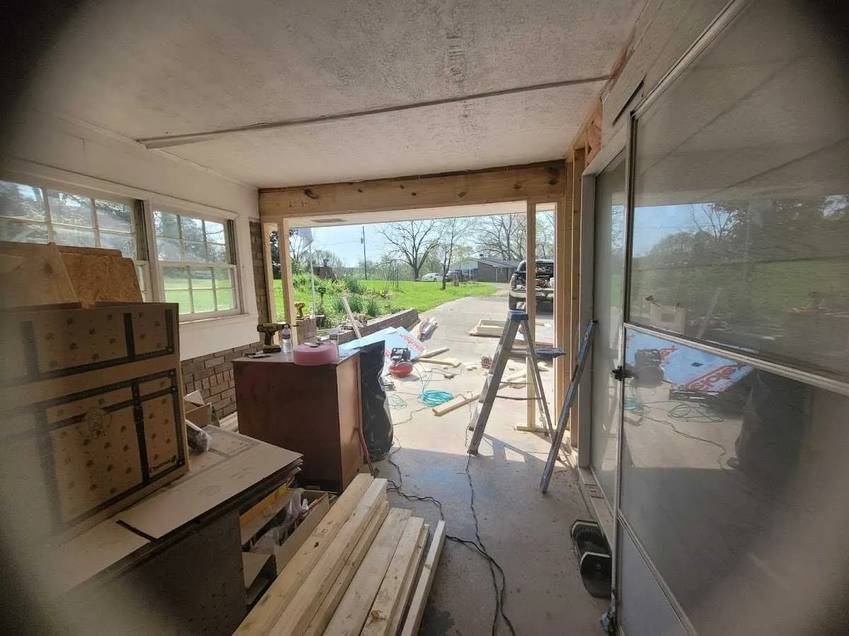 Air movers and dehumidifier for Water Mitigation Services in Des Moines